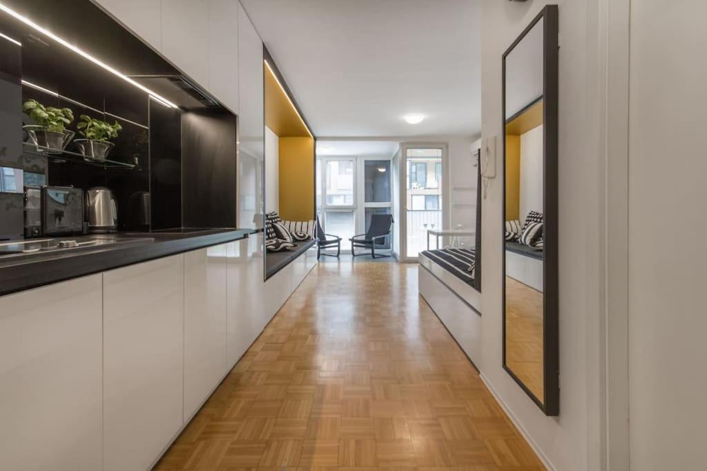 Gorgeous Central Flat With Garage ลูบลิยานา ภายนอก รูปภาพ