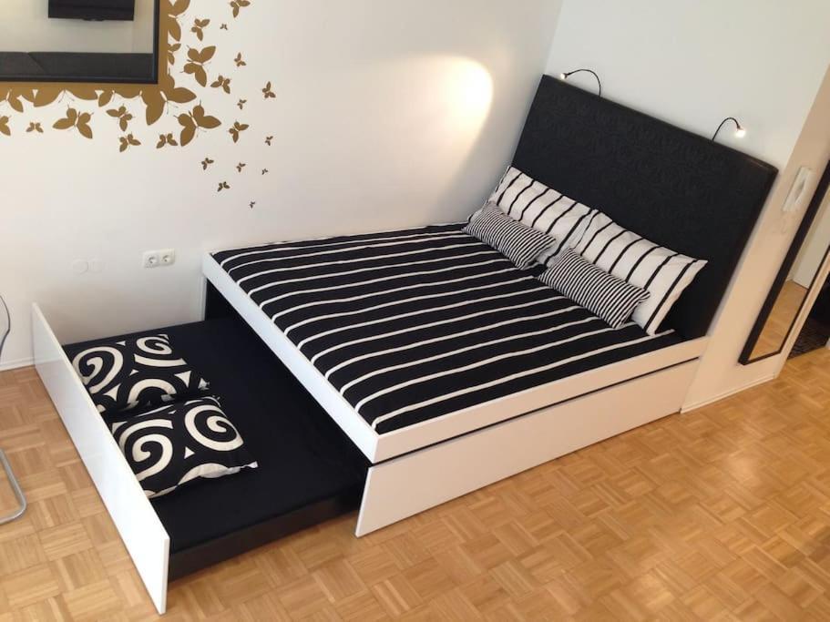 Gorgeous Central Flat With Garage ลูบลิยานา ภายนอก รูปภาพ
